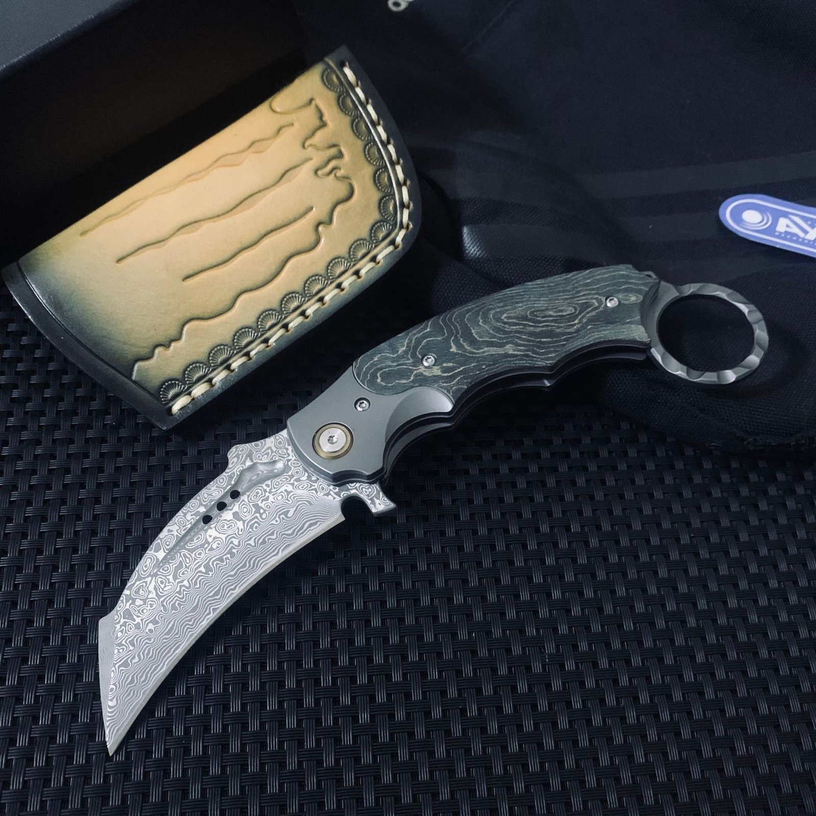Karambit – Opvouwbaar Damascus Staal Mes Karambit – Opvouwbaar Damascus Staal Mes