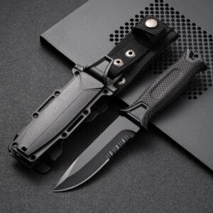 Jachtmes – Halfgekarteld outdoor mes zwart